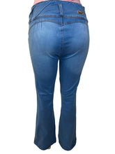 Load image into Gallery viewer, Colombian Flared Jean's 0322 butt lifter high waist tummy control push up