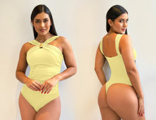 Load image into Gallery viewer, Top Bodysuits 8013 Tummy control medium compression Body's con faja de mediana compresion
