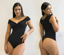Load image into Gallery viewer, Top Bodysuits 8015 Tummy control medium compression Body's con faja de mediana compresion
