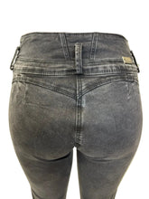 Load image into Gallery viewer, Colombian skinny Jeans 0321 butt lifter high waist tummy control push up effect
