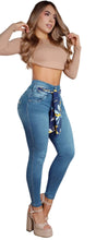 Load image into Gallery viewer, Colombian Jeans Bon Bon up skinny 9141 butt lifter high waist tummy control push up effect (Copy)

