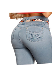 Load image into Gallery viewer, Colombian Jeans Bon Bon up skinny 9143 butt lifter high waist tummy control push up effect
