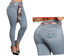 Load image into Gallery viewer, Colombian Jeans Bon Bon up skinny 9143 butt lifter high waist tummy control push up effect
