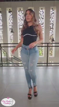 Load and play video in Gallery viewer, Colombian Jeans Bon Bon up 8729 butt lifter high waist tummy control push up effect skinny
