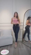 Load and play video in Gallery viewer, Colombian Jeans 8452 Bon Bon up butt lifter high waist tummy control push up effect skinny
