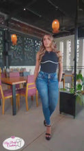 Load and play video in Gallery viewer, Colombian Jeans Bon Bon up 8732 butt lifter high waist tummy control push up effect skinny
