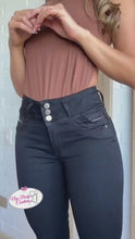 Load and play video in Gallery viewer, 8215 Jean&#39;s Colombianos Cintura Alta levanta cola butt lifter high waist tummy control push up effect skinny
