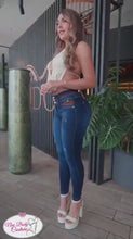 Load and play video in Gallery viewer, Colombian Jeans BonBonup 8611 butt lifter high waist tummy control push up effect skinny
